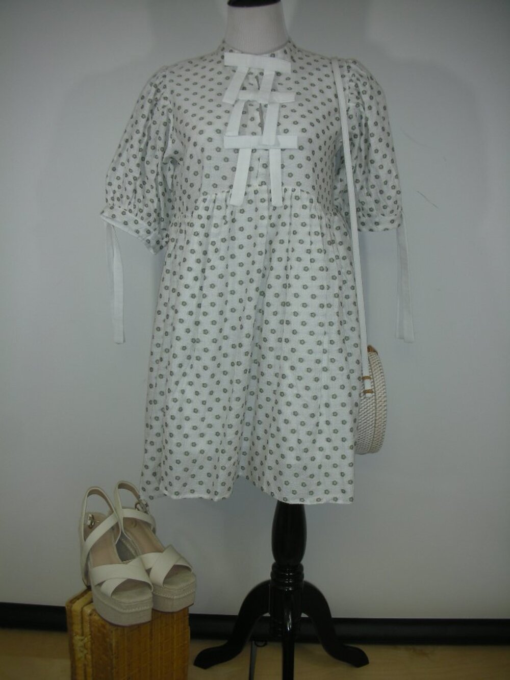 Sister Jane NWT Floral Puff Sleeve Mini Dress Twee Coquette Cottagecore M